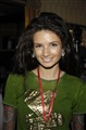 Alice Greczyn Celebrity Image 281121328 x 2000