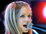 Avril Lavigne Celebrity Image 31801024 x 768