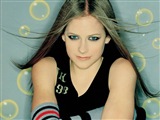 Avril Lavigne Celebrity Image 390851024 x 768