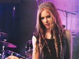 Avril Lavigne Celebrity Image 390901024 x 768