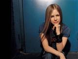 Avril Lavigne Celebrity Image 391241024 x 768