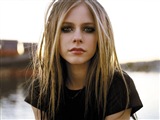 Avril Lavigne Celebrity Image 393951024 x 768