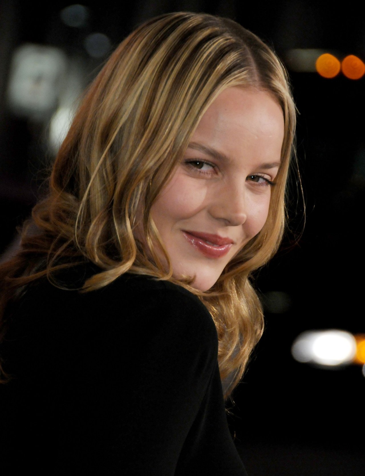 Abbie Cornish - Wallpapers