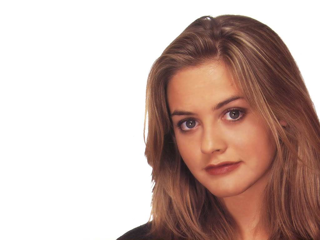 Alicia Silverstone