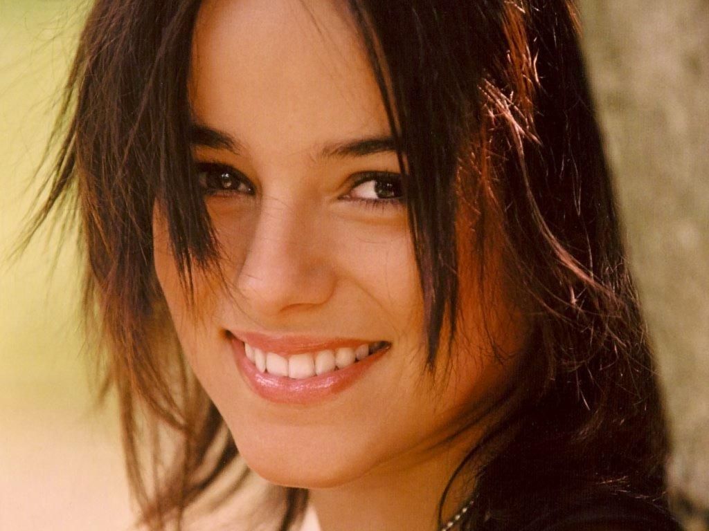 Alizee - Wallpaper Actress