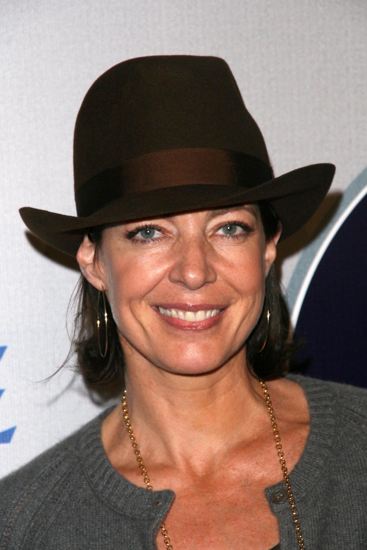 Allison Janney - Wallpaper Gallery