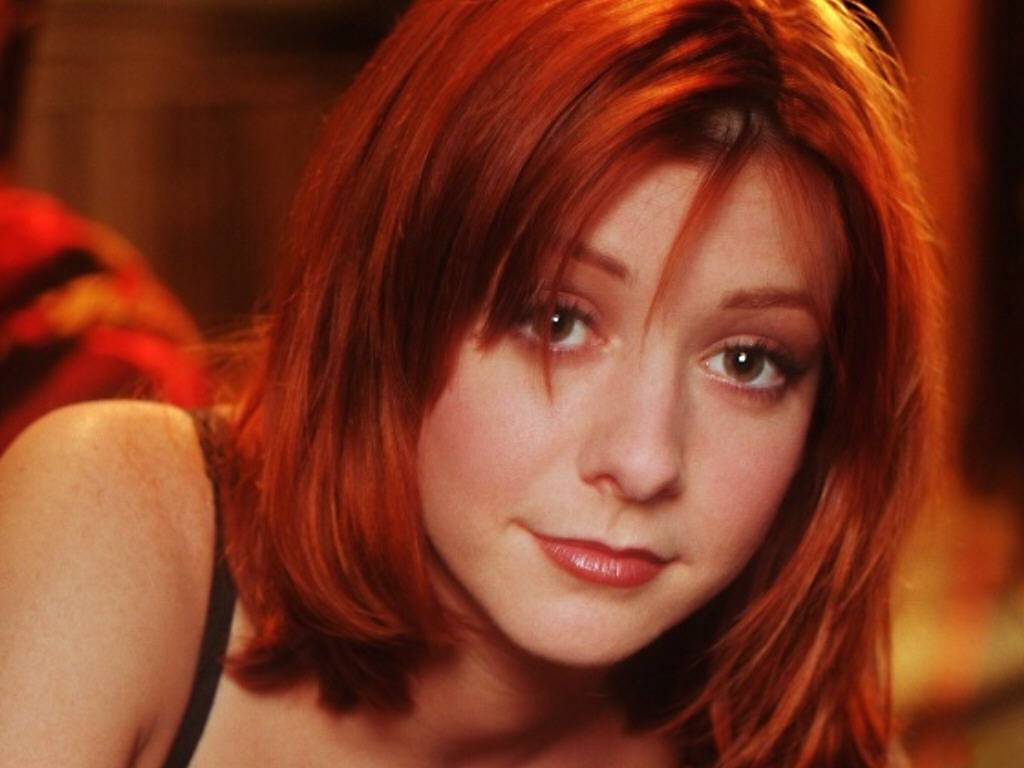 Alyson Hannigan - Wallpaper Actress