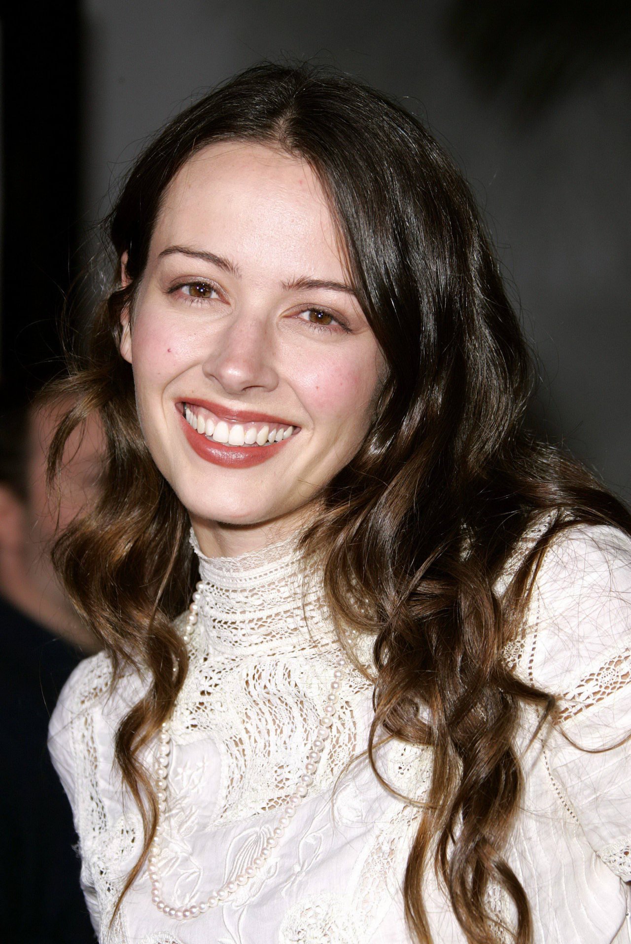 Amy Acker - Wallpaper