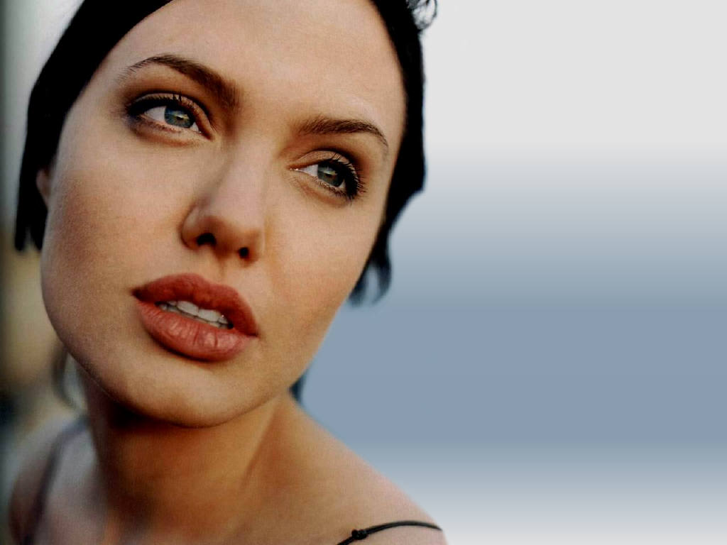 Angelina Jolie