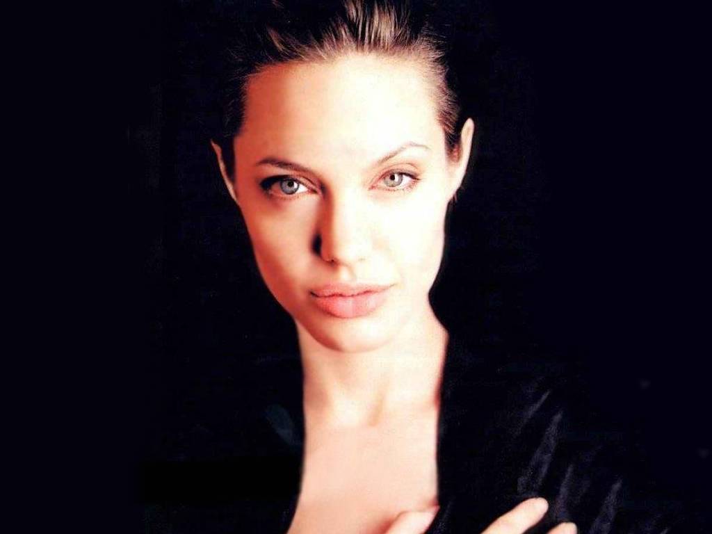 Angelina Jolie